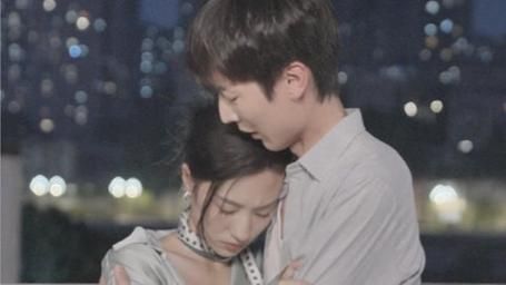 棄婚后，高冷女總裁攀我高枝(全集)