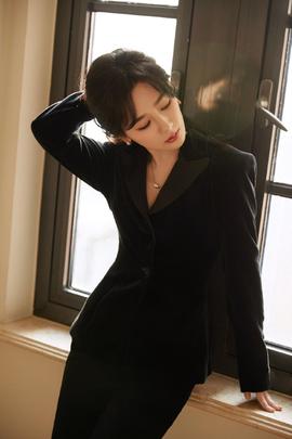 離婚后，霸總天天想娶我(全集)